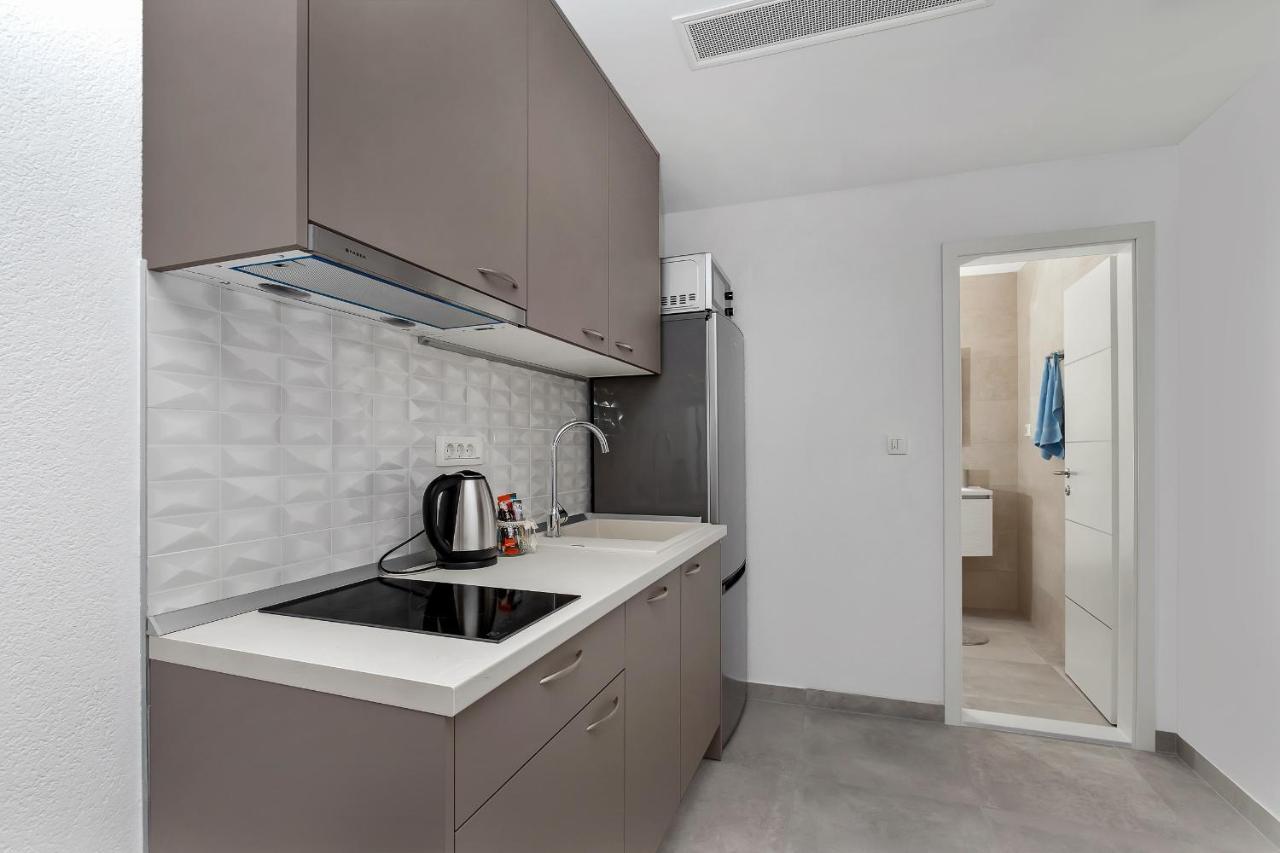 Central Beach Apartments Tučepi Esterno foto