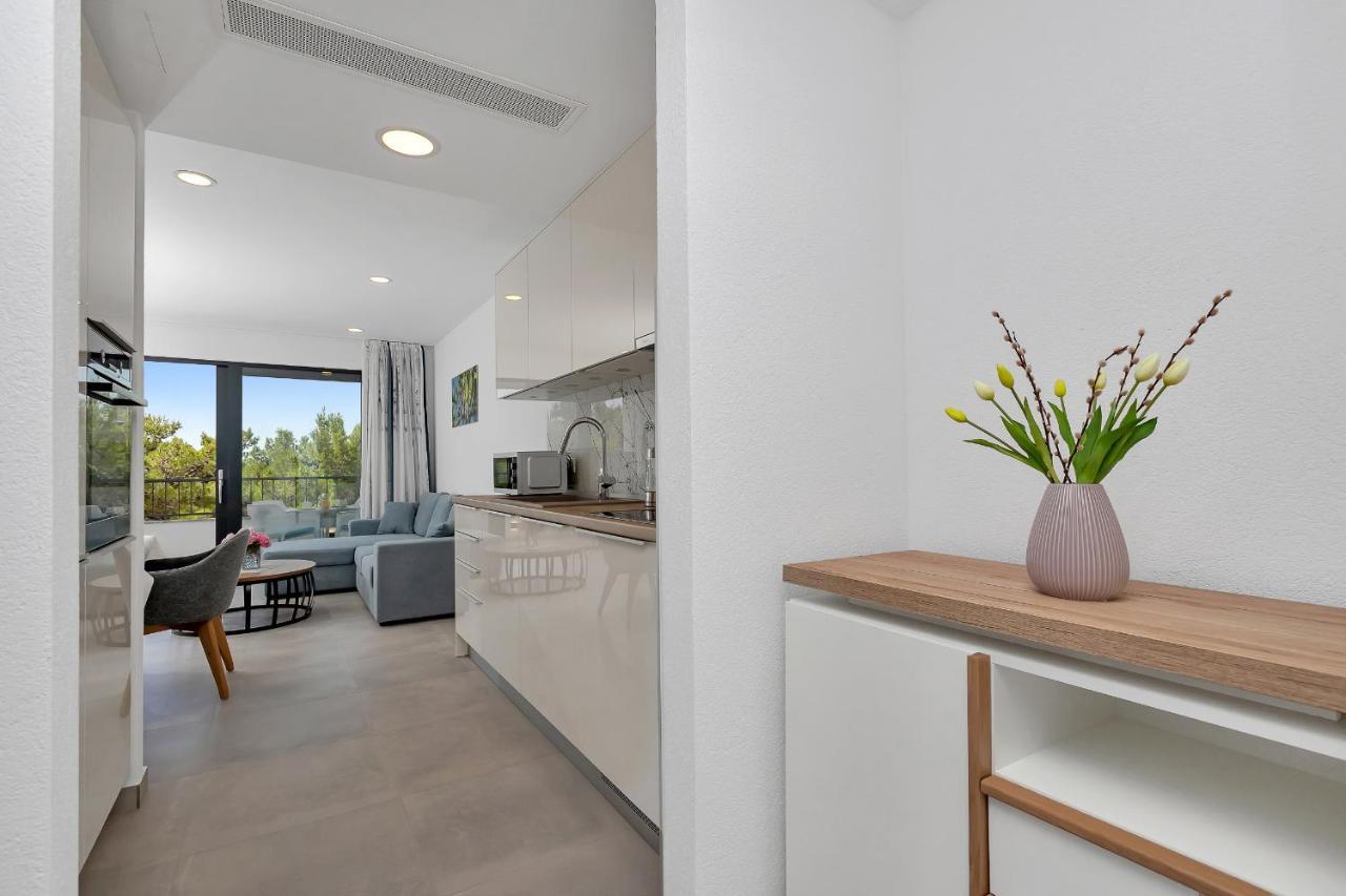 Central Beach Apartments Tučepi Esterno foto
