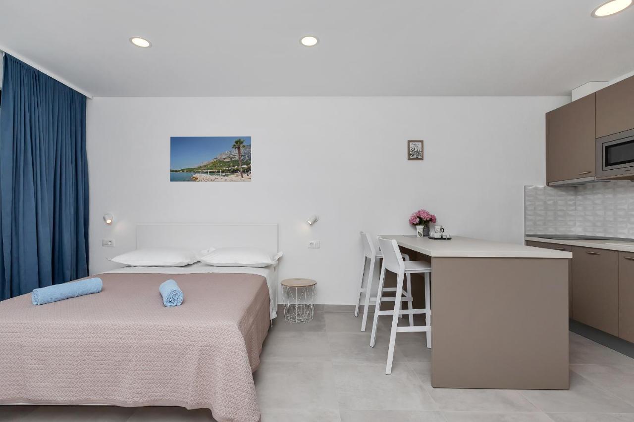 Central Beach Apartments Tučepi Esterno foto